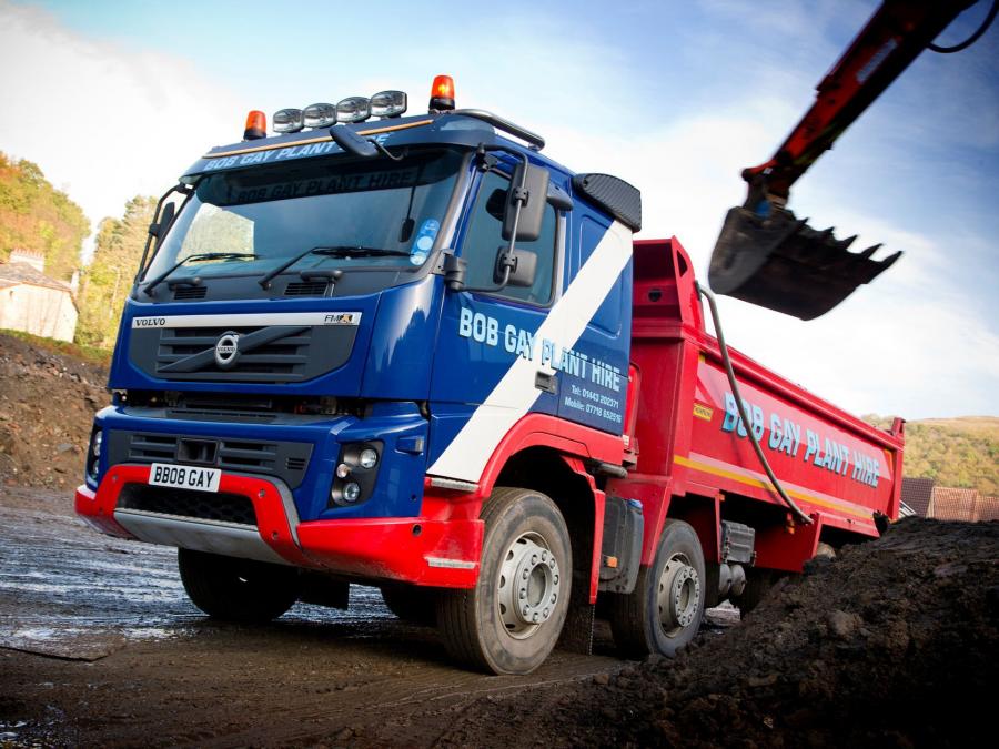 Volvo FMX 8x4 2010 года  (UK) (фото 10 из 14)